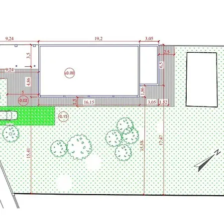 Maison Spacieuse A Avec Jardin *